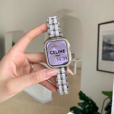 Moteriška metalinė grandinėlė – keli modeliai