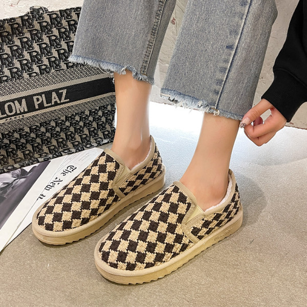 Sieviešu espadrilas ar plakanu zoli