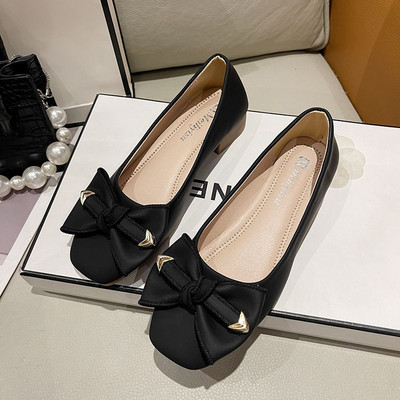 Sieviešu apavi no eko ādas ar lentīti ikdienas modeli