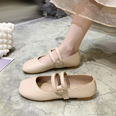 Γυναικεία παπούτσια από οικολογικό δέρμα με αγκράφα