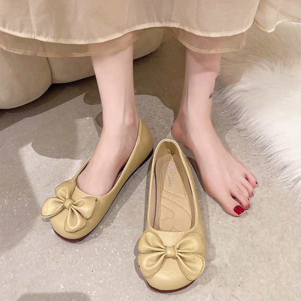 Női ekobőr alkalmi cipő szalaggal