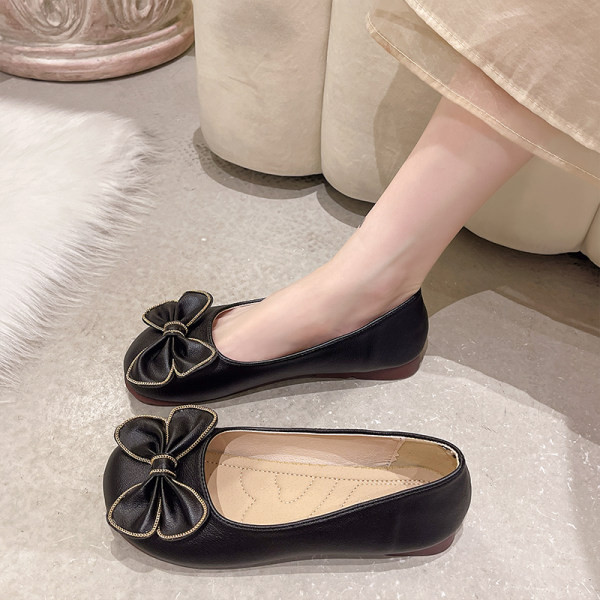 Női ekobőr alkalmi cipő szalaggal