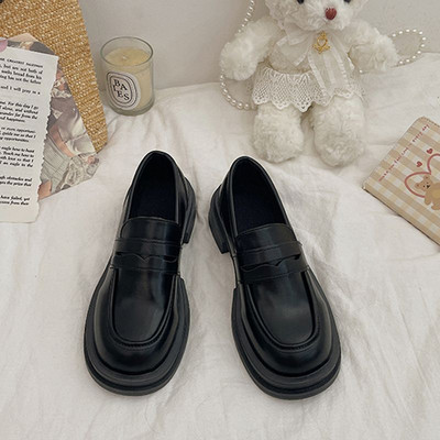 Γυναικεία casual παπούτσια σε δύο χρώματα