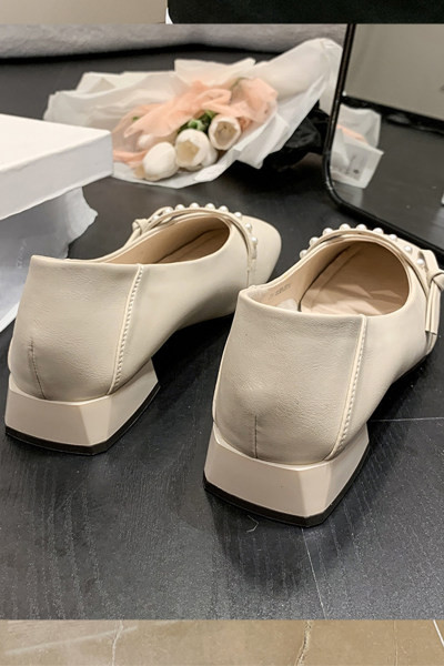 Sieviešu ikdienas apavi ar pērlēm