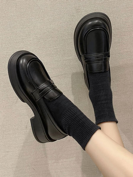 Ikdienas sieviešu apavi ar augstu platformu