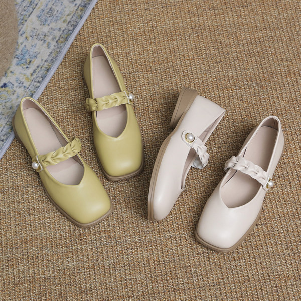 Sieviešu ikdienas apavi