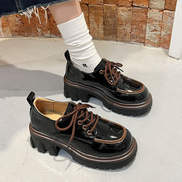 Női alkalmi fűzős mokaszin cipő