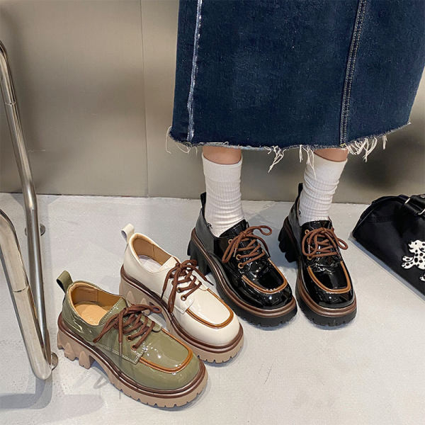 Női alkalmi fűzős mokaszin cipő