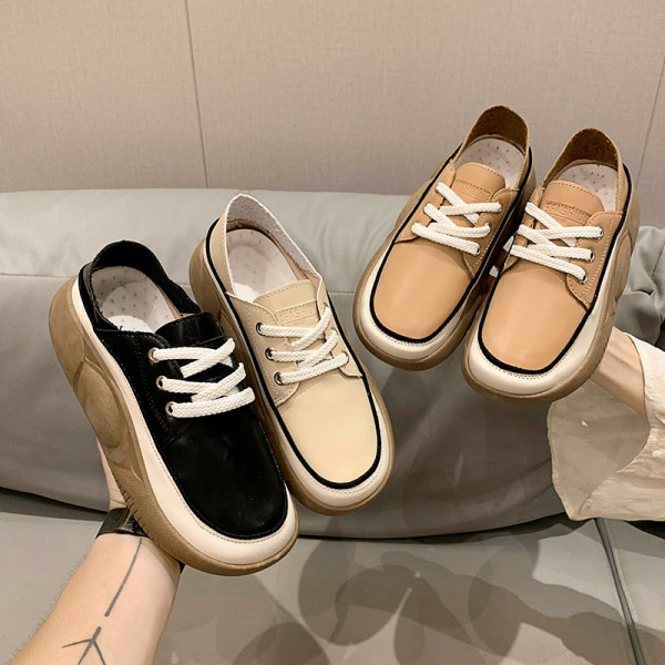 Női cipő alkalmi modell öko bőrből, fűzős