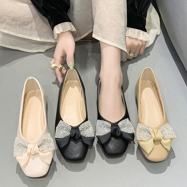 Női cipő szalaggal - három színben