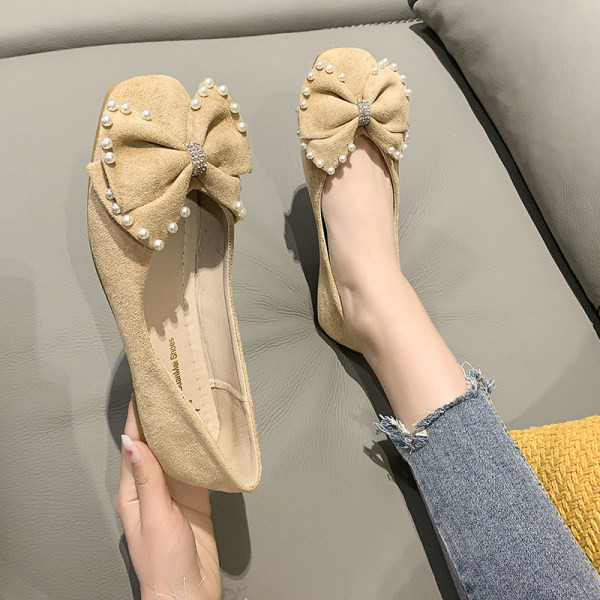 Κομψά eco suede παπούτσια - με πέρλες