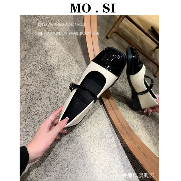 Sieviešu ādas ikdienas apavi