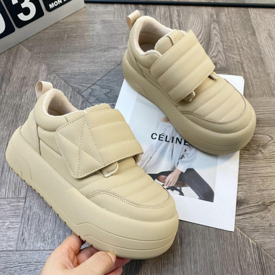 Sieviešu apavi ar augstu zoli divās krāsās