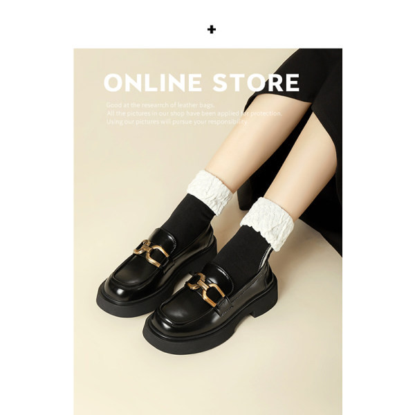 Mūsdienīgi sieviešu kurpes melnā un brūnā krāsā