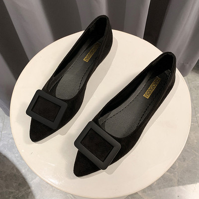 Naiste kingad – seemisnahast pandlaga