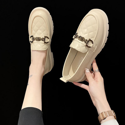 Casual ženske mokasinke sa metalnim elementima