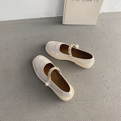 Moteriški odiniai batai su dirželiu