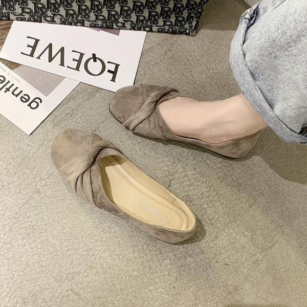 Casual γυναικεία παπούτσια σε τέσσερα χρώματα