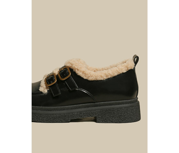 Χειμερινά casual παπούτσια με ζεστή φόδρα και μεταλλική αγκράφα