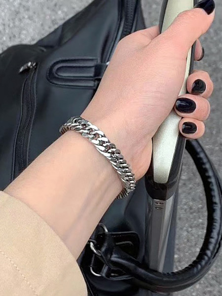 Jauna modeļa moderna vīriešu rokassprādze