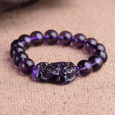 Vīriešu rokassprādzes ikdienas modelis