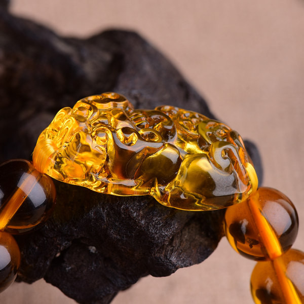 Vīriešu rokassprādzes ikdienas modelis