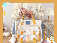 Bērnu mugursoma ar atslēgu piekariņu