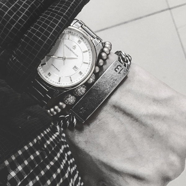 Alkalmi modell férfi karkötő