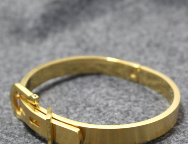 Alkalmi férfi karkötő két színben