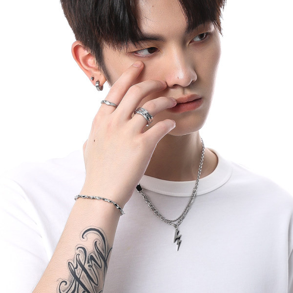 Titāna tērauda rokassprādze vīriešiem