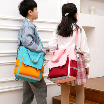 Σακίδιο πλάτης τύπου παιδικής τσάντας με τσέπη και λαβή ώμου