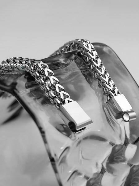 Divrindu vīriešu rokassprādze ar magnētisku sprādzi