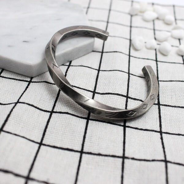 Vīriešu retro titāna tērauda rokassprādze