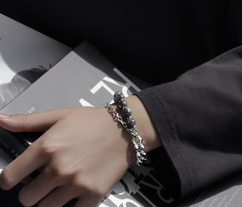 Ανδρικό βραχιόλι με διακοσμητικές πέτρες