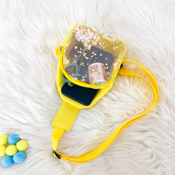 Bērnu mugursoma ar dekoratīvām figūrām