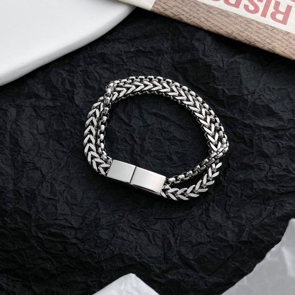 Ikdienas vīriešu divrindu tērauda aproce