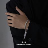 Férfi acél karkötő