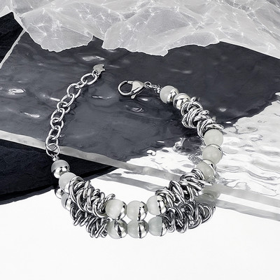 Férfi karkötő retro modell gyöngyökkel