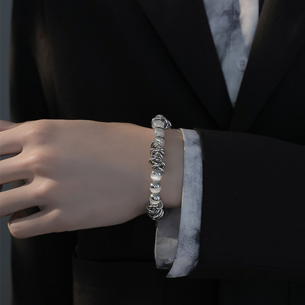 Férfi karkötő retro modell gyöngyökkel