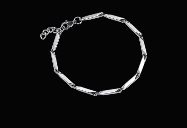 Moderna čelična narukvica za muškarce