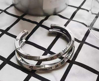 Retro muška narukvica sa ugraviranim natpisom