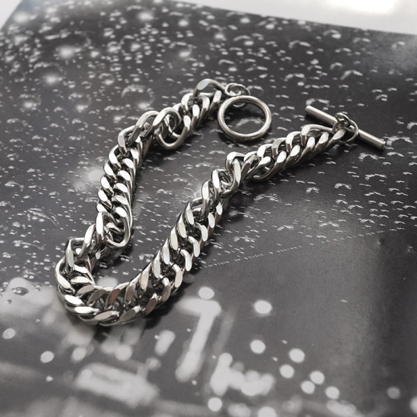 Muška čelična narukvica srebrne boje