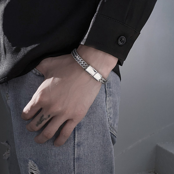 Férfi titán acél karkötő