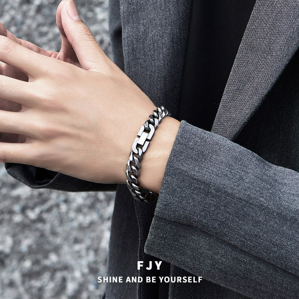 Új modell férfi titán karkötő - retro stílusú