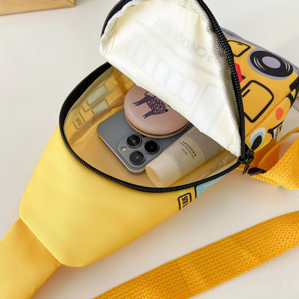 Moderna bērnu soma ar plecu aplikāciju