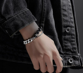 Vīriešu ikdienas rokassprādze ar tērauda fāzēm