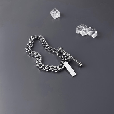 Vīriešu sudraba rokassprādze ar akmeņiem