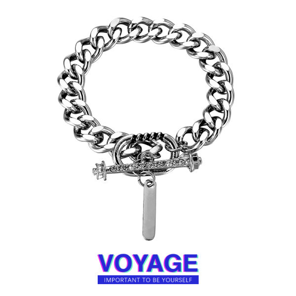 Jauna modeļa vīriešu rokassprādze ar kulonu sudraba krāsā