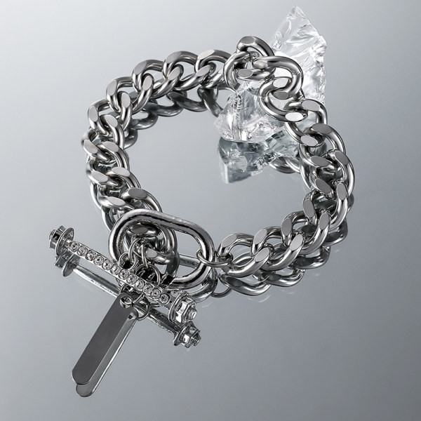 Jauna modeļa vīriešu rokassprādze ar kulonu sudraba krāsā