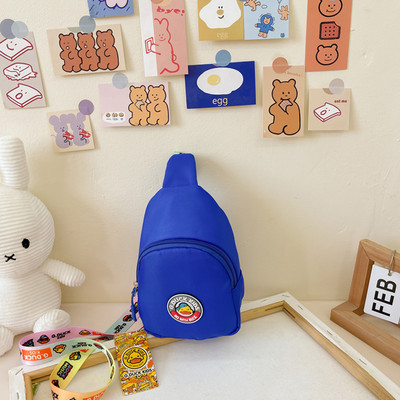 Gyermek textiltáska váll emblémával